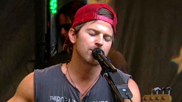 Kip Moore rocks the All-American Summer stage