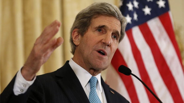 Secretary Kerry visits Baghdad to meet with Iraqi leaders