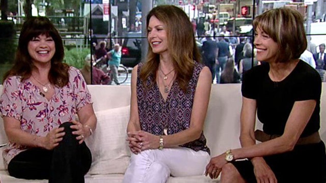 'Hot in Cleveland' cast talks new season