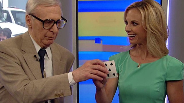 The Amazing Kreskin knows what you're thinking