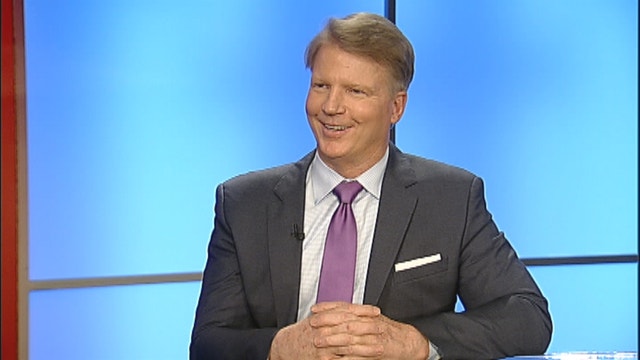 Phil Simms tackles skin cancer