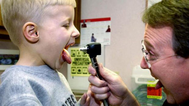 „100-дневна кашлица“: Силно заразният вирус, който може да счупи ребра, скочи с 250% в Обединеното кралство