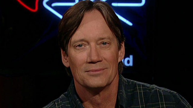 Kevin Sorbo stars in movie adaptation of 'Alongside Night'