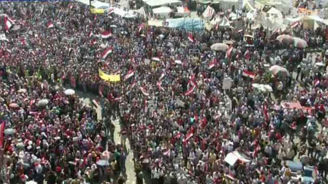 Egyptian military deadline nears as protests rage