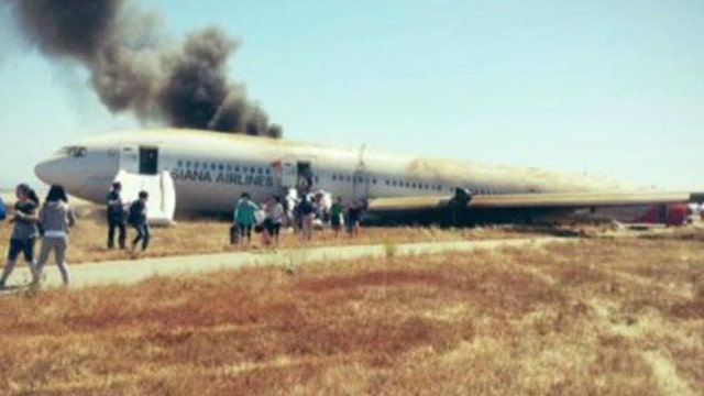 Passengers tweet after Asiana jet crashes 