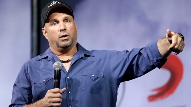Big announcements from Garth Brooks