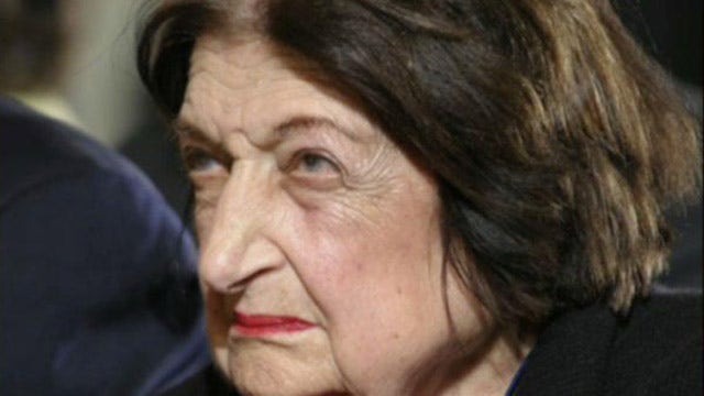 Longtime journalist Helen Thomas dies at 92