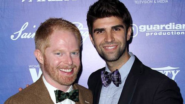Hollywood Nation: 'Modern Family' star gets hitched