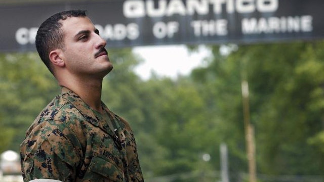 Marine accused of deserting Iraq post in 2004