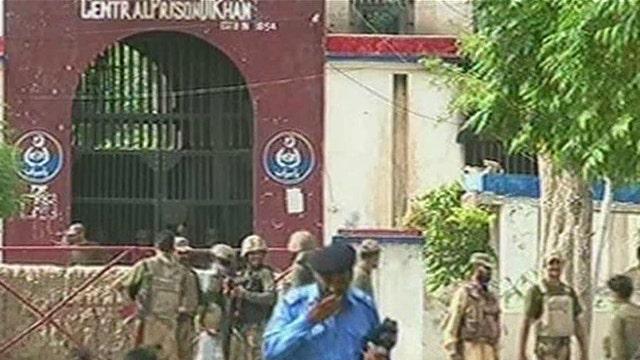 Known terrorists escape during Pakistan prison break