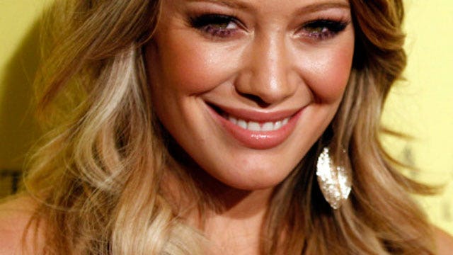 Hilary Duff is back-ini!