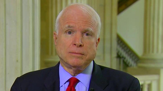 McCain slams Senate Dems amid border debate: 'Shame on you'