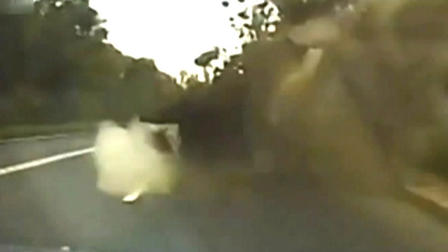 Warzone danger: Mortar explodes in front of car