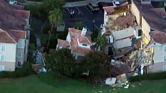 Sinkhole collapses resort villa near Disney World
