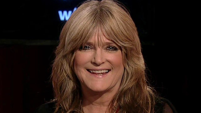 Susan Olsen talks all things 'Brady Bunch' on 'Red Eye'