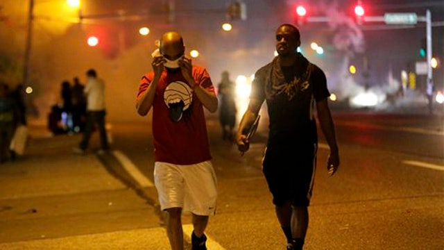 Ferguson braces for another night of protests, unrest 