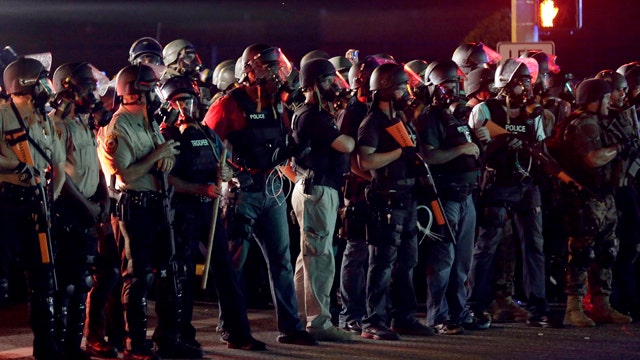 'Outnumbered Overtime': Police response in Ferguson
