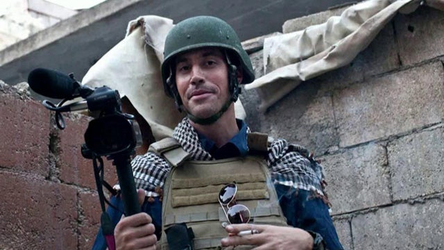 ISIS video claims to show killing of journalist James Foley