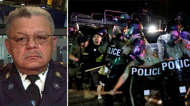 Philadelphia police chief advising officers in Ferguson