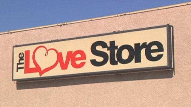 Perluasan pinggiran kota dapat menyebabkan toko-toko seks berkembang di luar Sin City