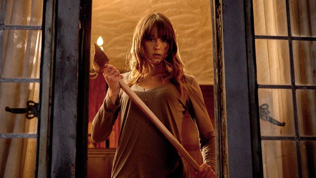 House guest's violent tendencies exposed in 'You're Next'