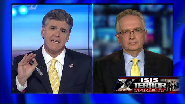 090414_hannityralphpeters_1018