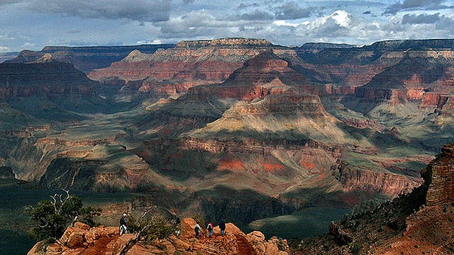 Man hiking Grand Canyon to help vets who need legal aid