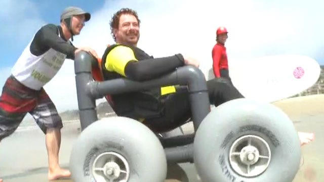Wounded warriors catch some waves