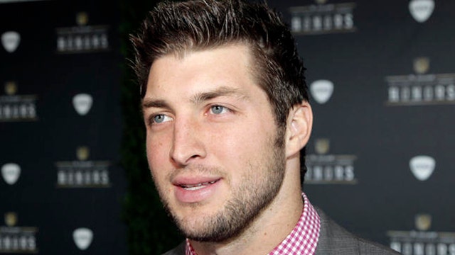 Why the Jaguars should sign Tim Tebow