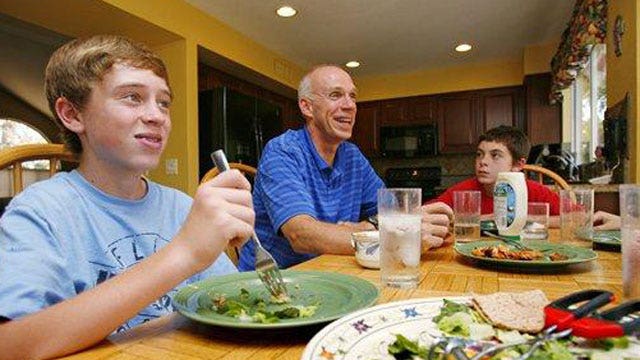 Time to bid farewell to family dinners?