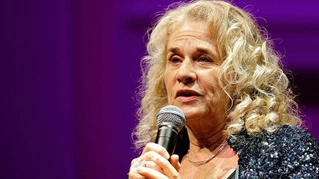 Behind-the-scenes look at new musical about Carole King