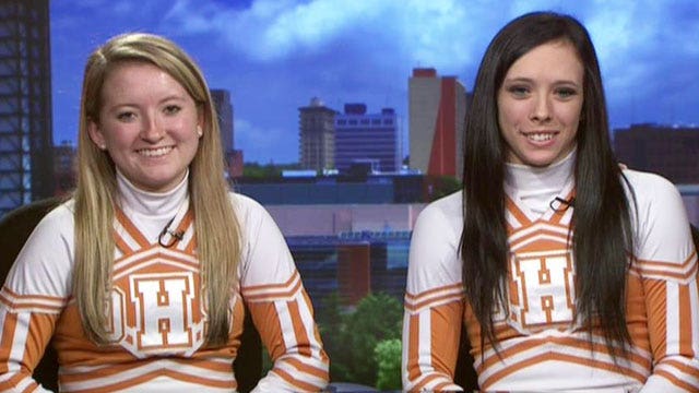 Cheerleaders defying ban on school prayer in Tennessee