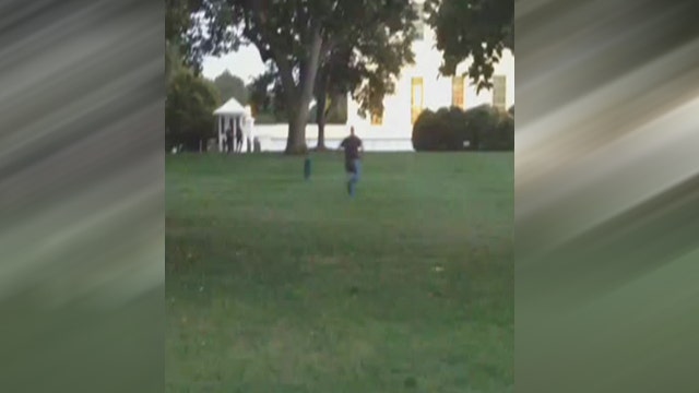 Raw Video: Man jumps the fence at the White House