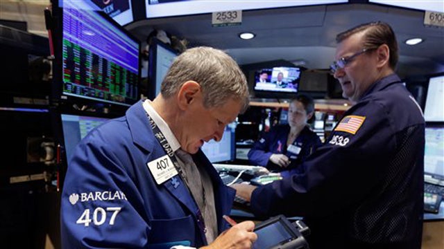 Investors dumping stocks amid uncertainty over shutdown
