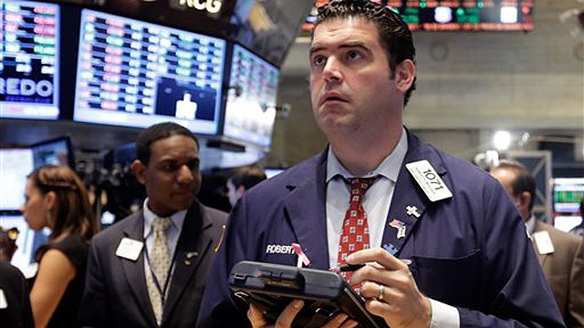 Wall Street shrugging off government slimdown