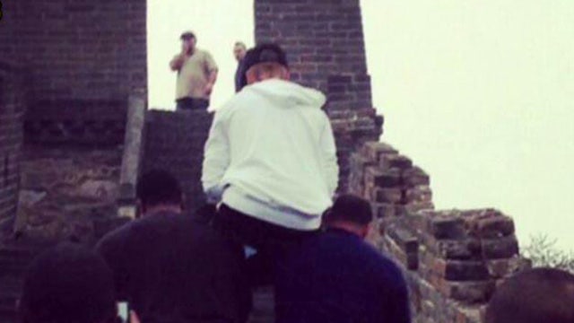 Justin Bieber carried up Great Wall of China?