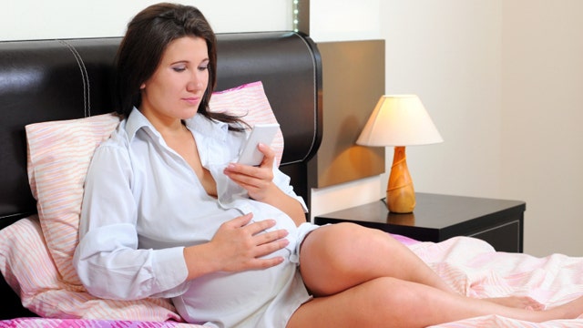 Easing pregnancy anxiety with technology