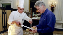 >Former White House Chef John Moeller say presidents prefer comfort food in times of political turmoil