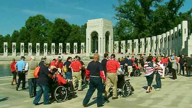 Rep. Gohmert removes barrier blocking vets at WWII Memorial