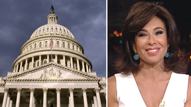 Judge Jeanine: US gov’t full of nothing but hot air? 