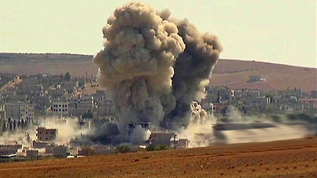 What effect are US airstrikes having against ISIS?