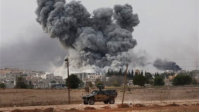 Kurdish fighters struggle to defend Kobani from ISIS