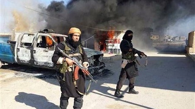ISIS gains ground despite U.S. airstrikes