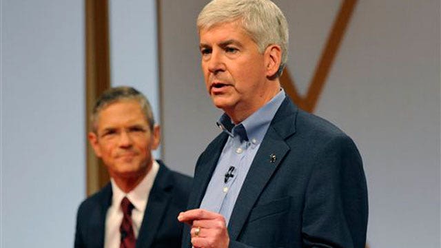 Mich. poll shows Gov. Snyder pulling ahead of Dem. opponent