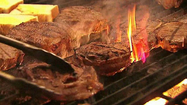 Red meat linked to increased mortality in men, not women