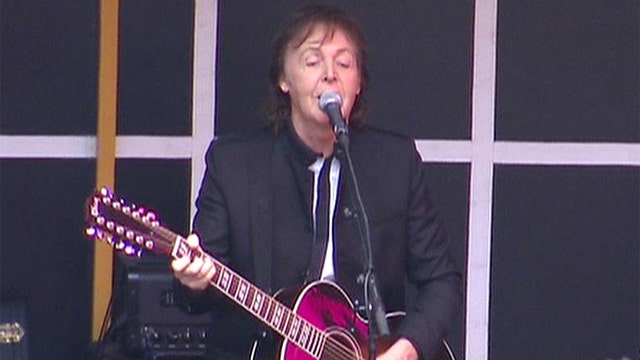 Paul McCartney uses new media to build a new audience