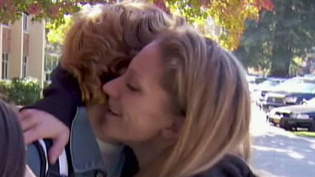 Dozens rally behind student who confronts bully