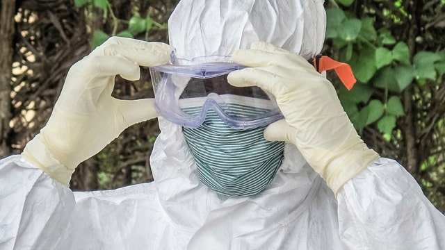 Calls for mandatory quarantine of Ebola health care workers
