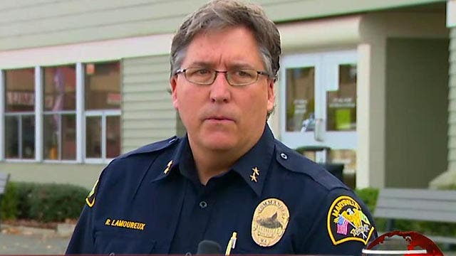 Police hold news conference on school shooting in Washington