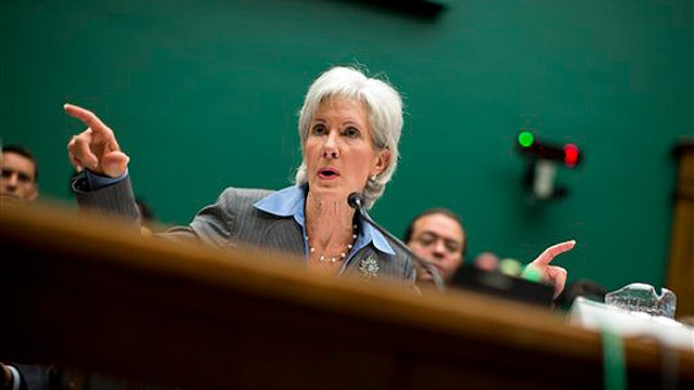 Sebelius takes blame, but shouldn't buck stop with Obama?